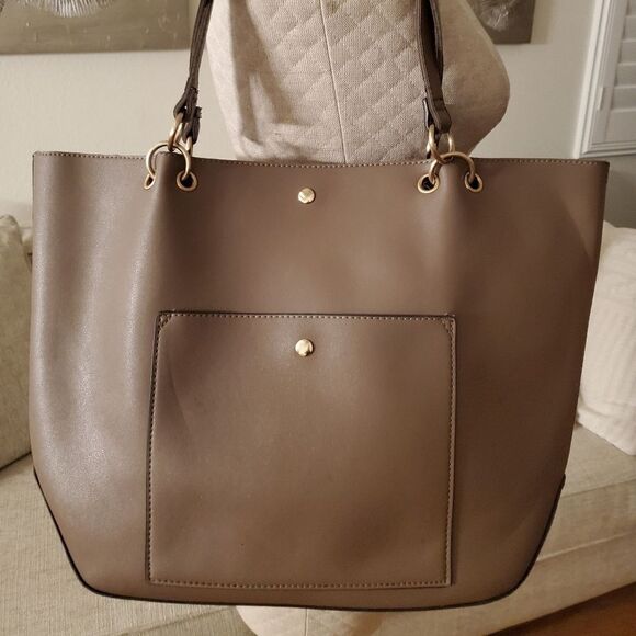 Sole Society Fronto Faux Leather Tote - Picture 4 of 12